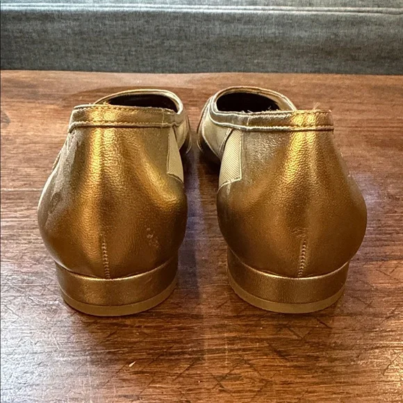 Salvatore Ferragamo Gold Flats - Picture 6 of 8